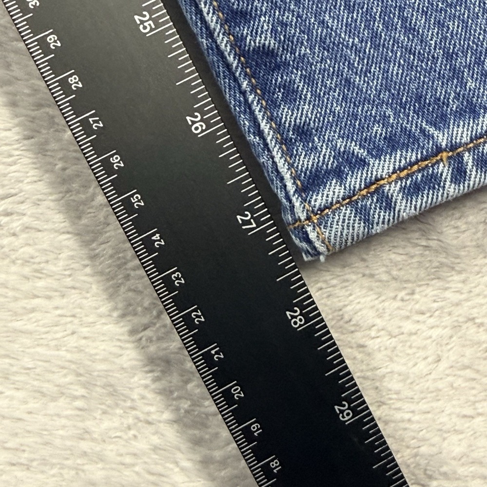 Levi's Premium Wedgie Straight Size 24 Jeans Button Fly Medium Wash  Distressed - Picture 9 of 13